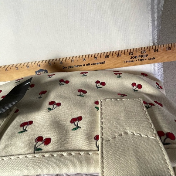 NWT MARC BY MARC JACOBS CHERRY TOTE CANVAS - Picture 10 of 12